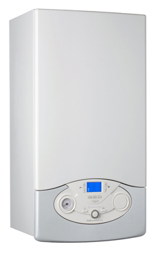ARISTON CLASS PREMIUM EVO 24 FF EU con función auto de 25 KW con kit 3 de grifos y kit de evac.